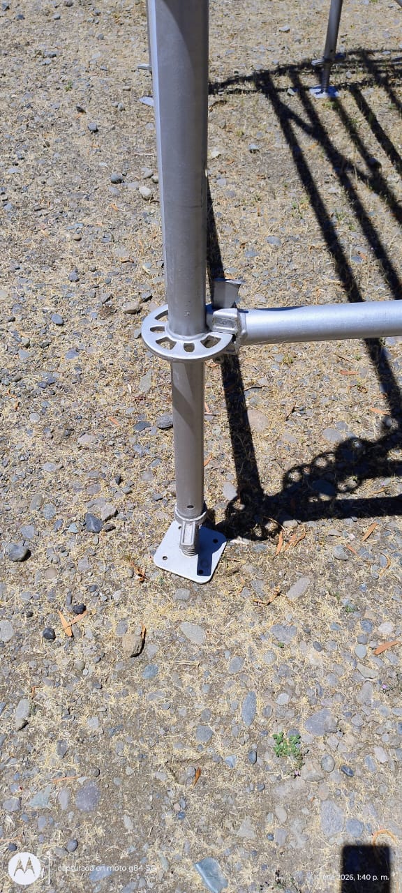 Detalle rosca pata niveladora